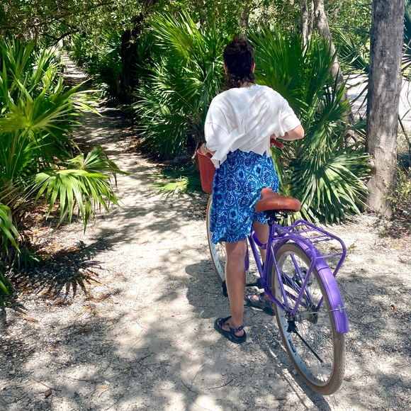 Meet your Posher, Abby - Picture 1 of 1